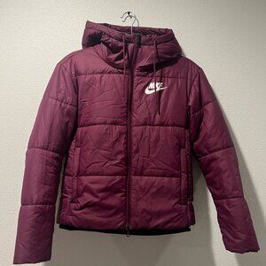 Nike Sportswear Essential Puffer Jacket - Burgundy / Maroon - Size XS